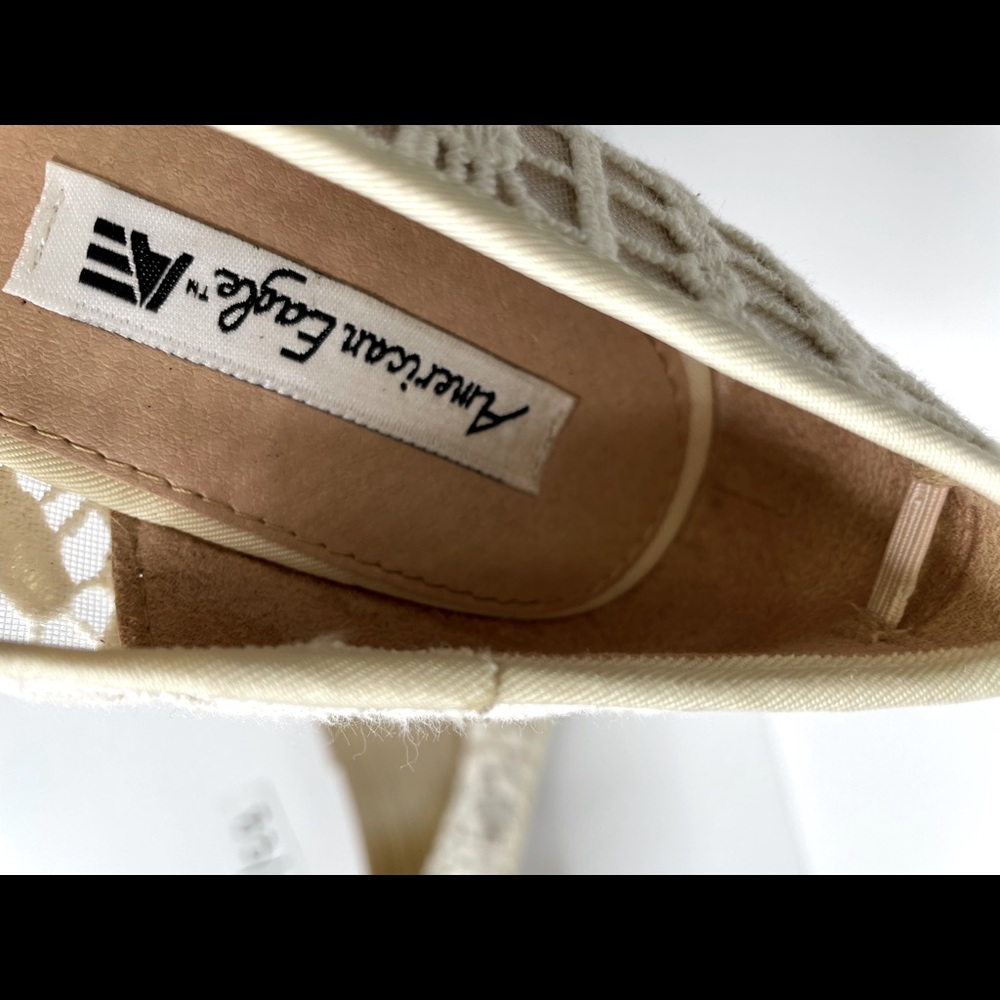 American Eagle Ivory Lace Wedge Shoe | Size 8.5 - Picture 6 of 8